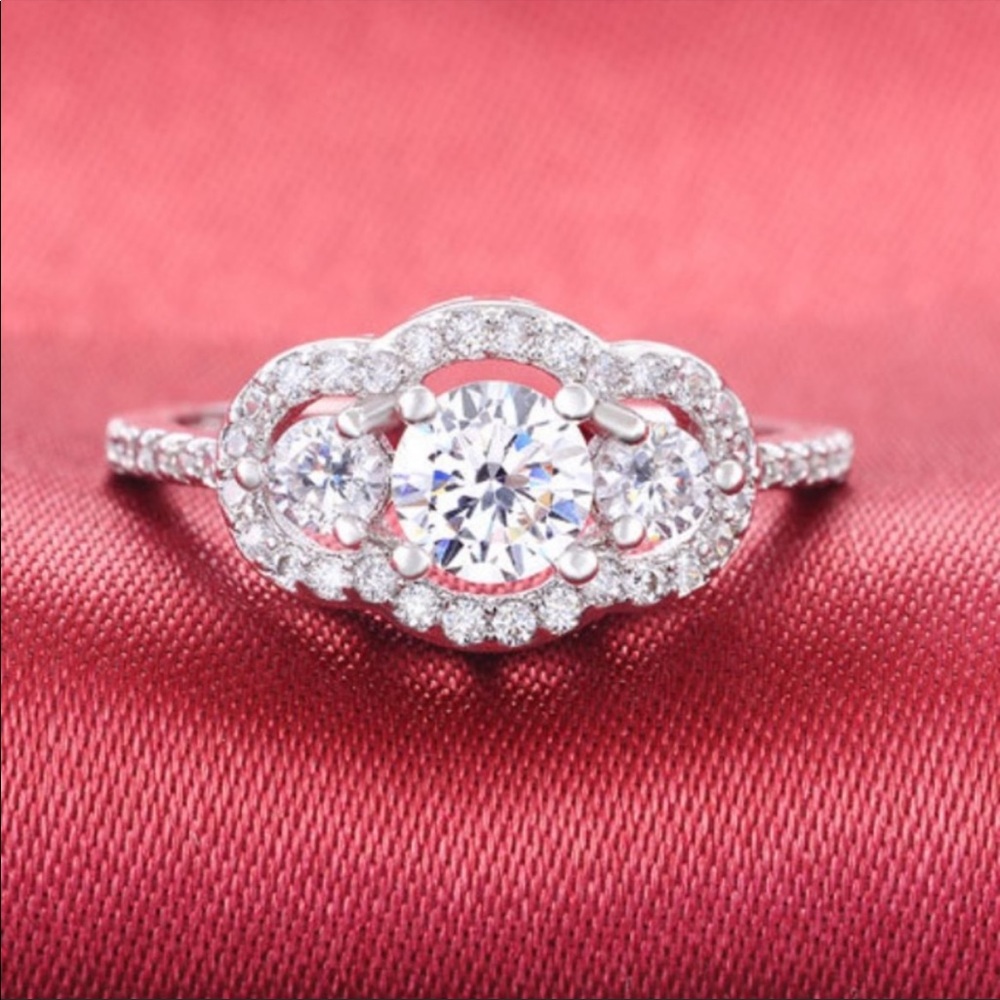 NEW 925 STERLING SILVER DIAMOND ENGAGEMENT RING - Picture 2 of 5